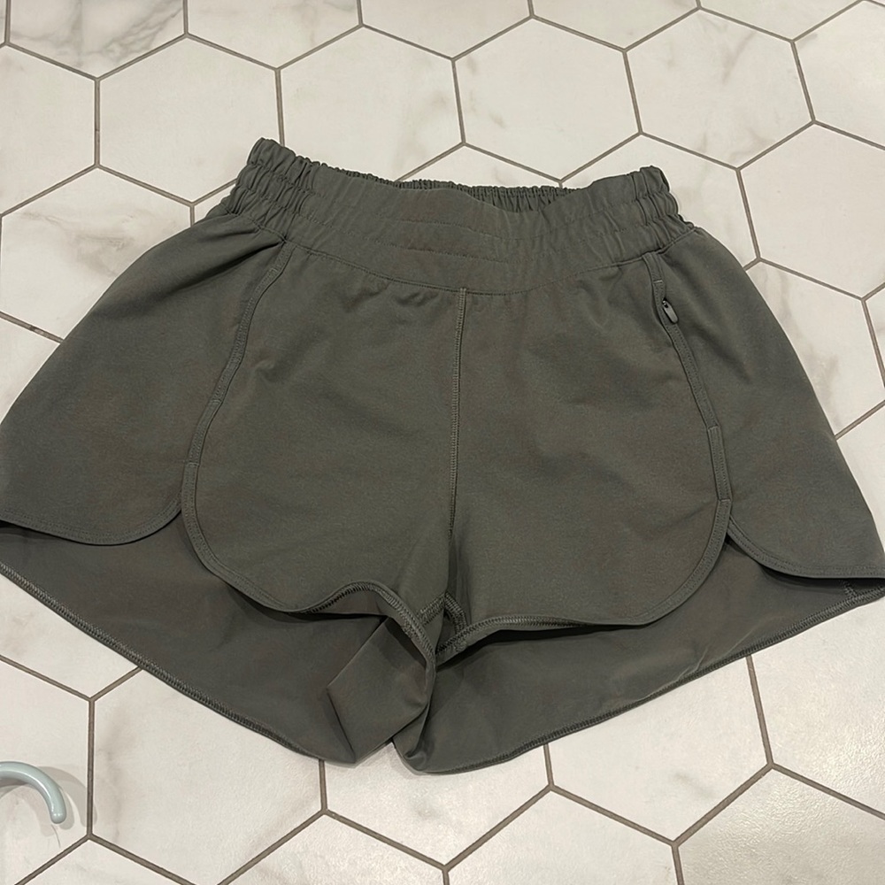 Women’s lululemon shorts